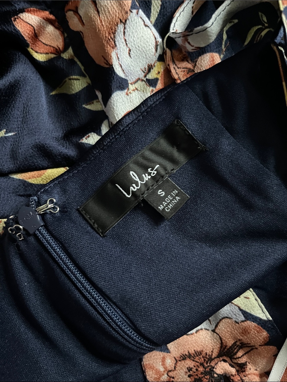 Lulu’s My Favorite Day Navy Blue Floral Print Tulip Skirt Midi Dress Size S - Picture 7 of 8
